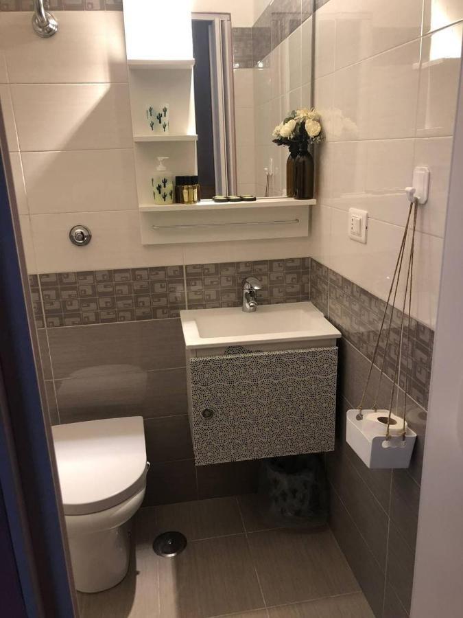 Fancy B&B Salerno Bagian luar foto